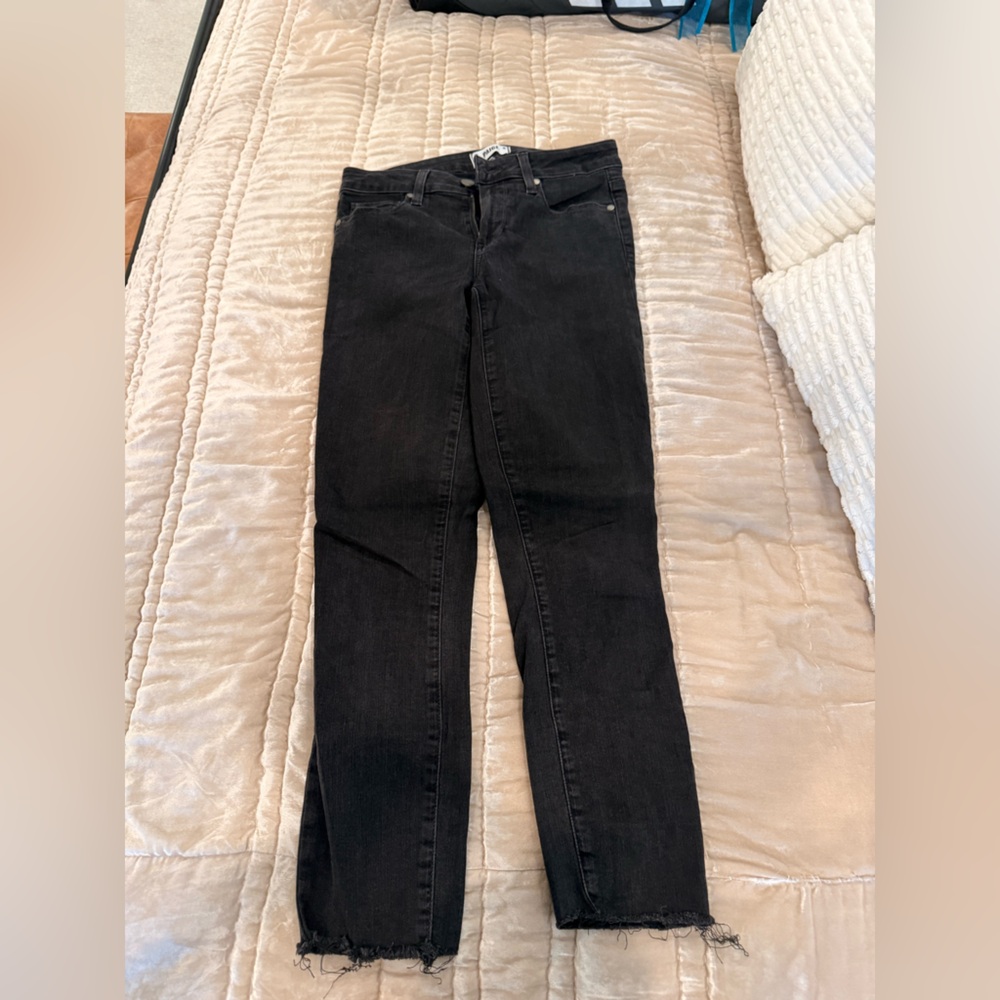 PAIGE Black Skinny Women's Jeans vertugo crop size 27